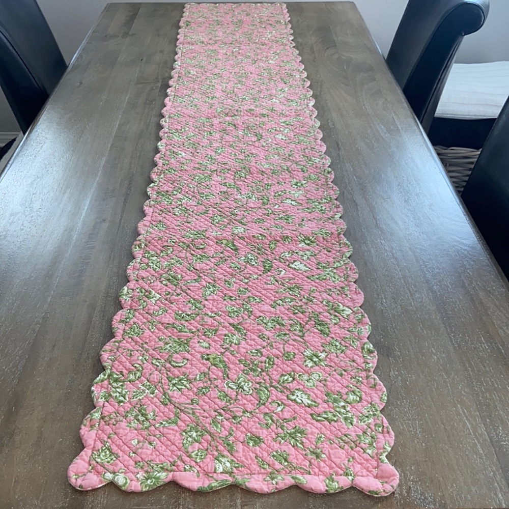Williams Sonoma Vintage Boutis Quilted Table Runner - Never Used - 2 Sided